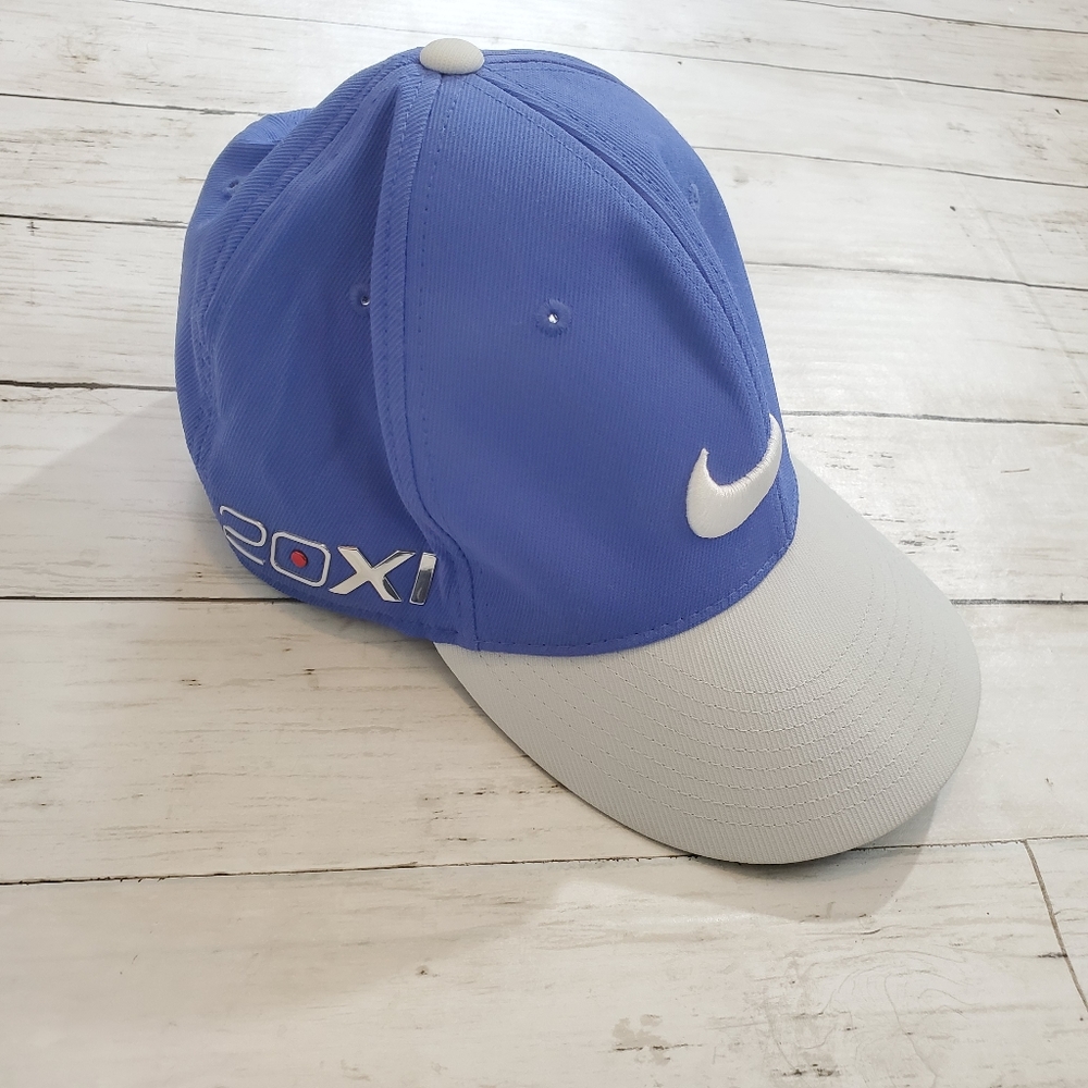 Nike golf 20xi flexfit hat purple blue‎ and gray like new
